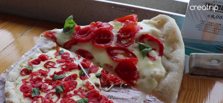 Recommendations from a Korean local for Korean cuisine in Namsan and the best night scenery in Seoul!